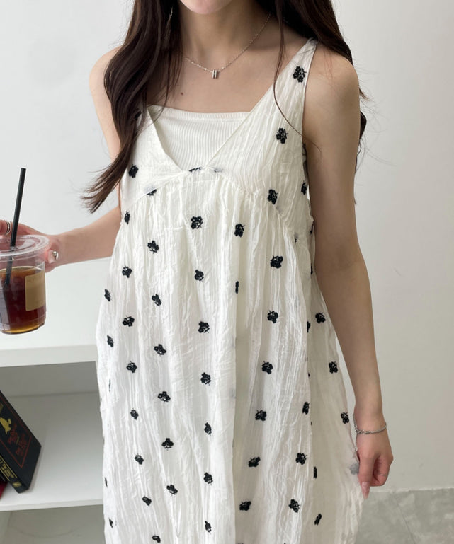 楊柳刺繍キャミワンピ/ホワイト　モデル：160cm F着用