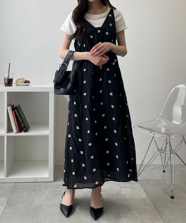 ブラック　モデル：160cm F着用