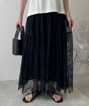 ブラック　モデル：160cm F着用