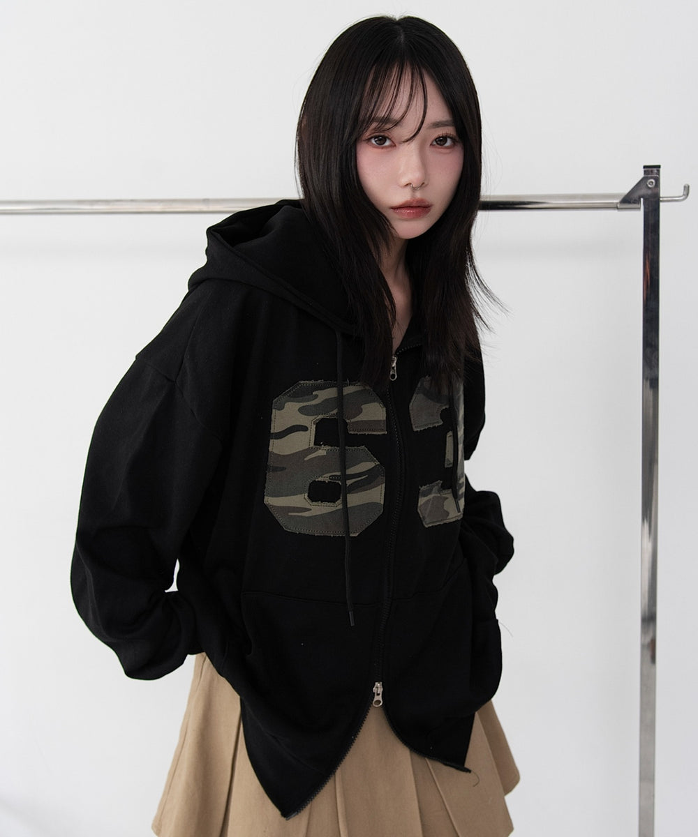ブラック モデル：159cm F着用
