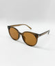 ブラウン