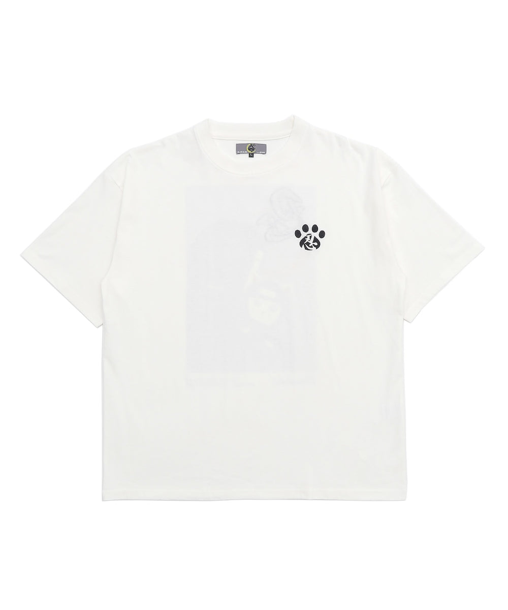 ホワイト
