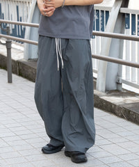 テクニカルバルーンパンツ