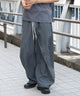 グレー モデル：180cm L着用