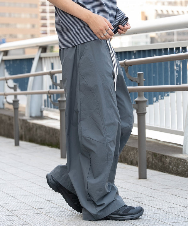 グレー モデル：180cm L着用