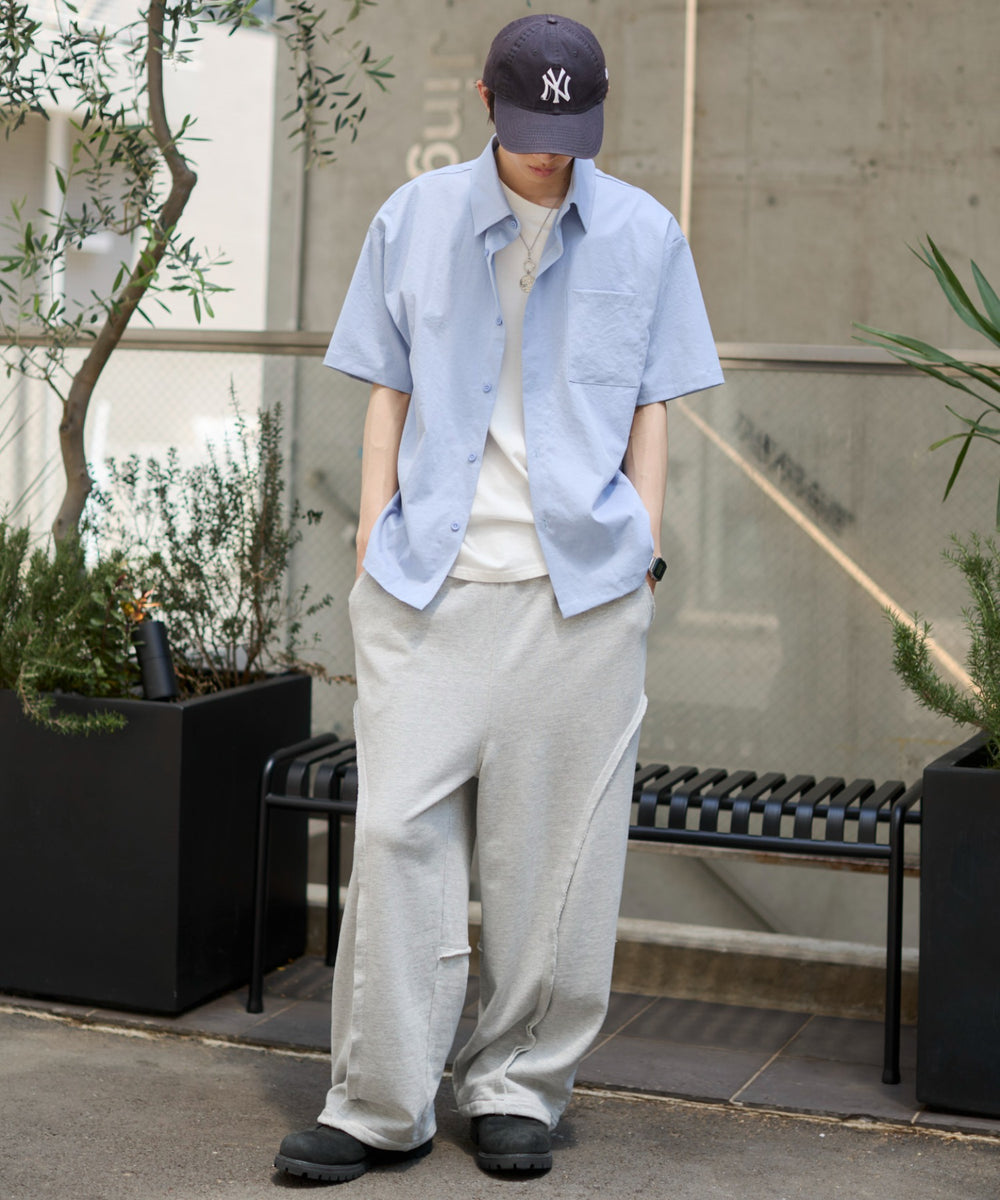 ホワイト モデル：181cm L着用