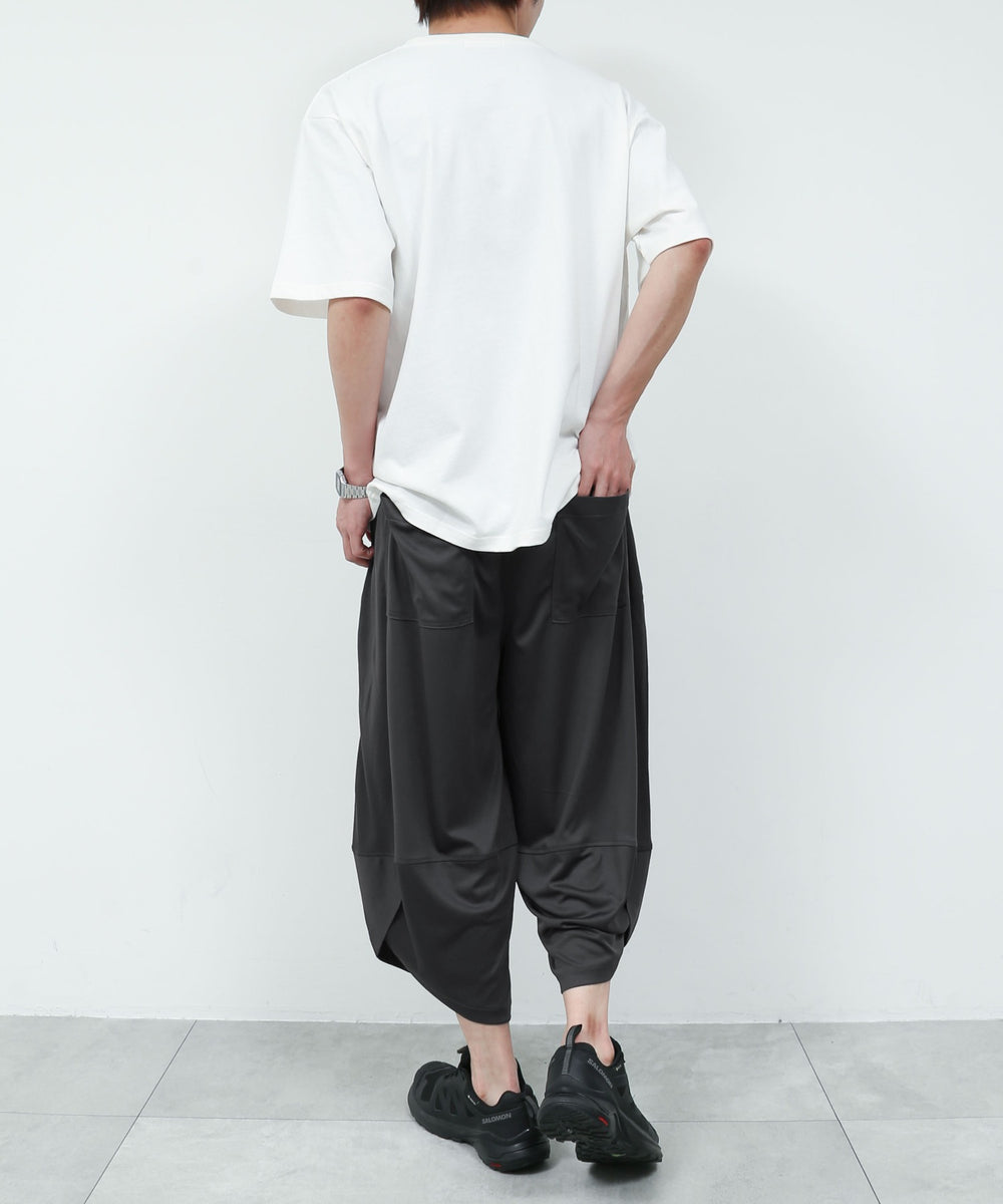 チャコール モデル：175cm L着用