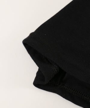 シンプルチョーカーTシャツ