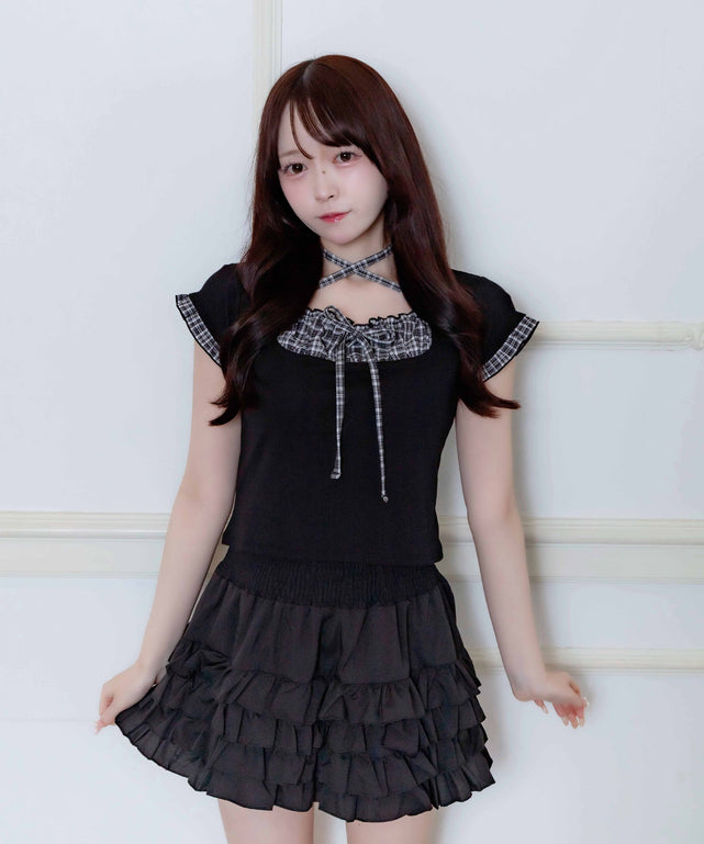 チェックレイヤードチョーカーTシャツ/ブラック モデル：160㎝ F着用