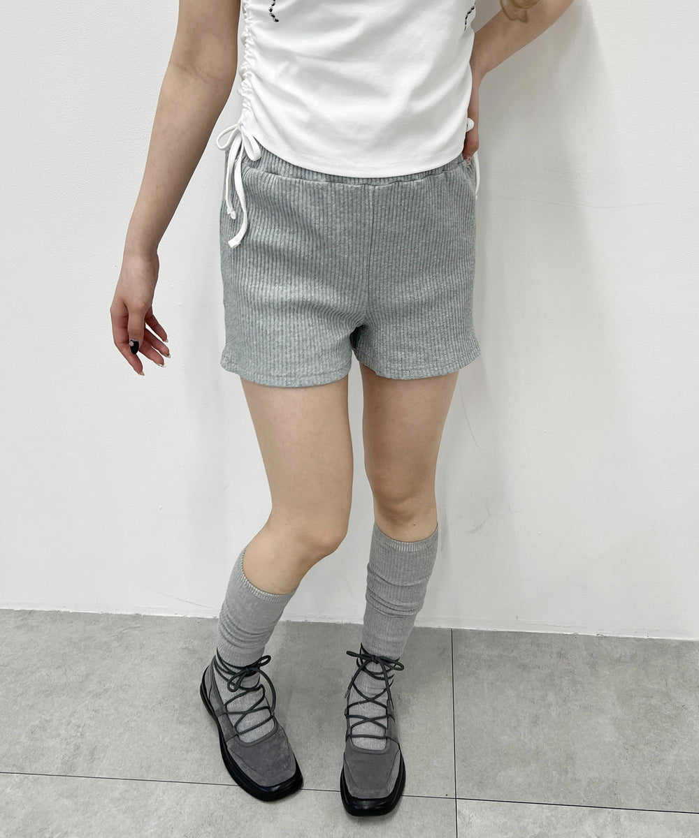 グレー モデル：160㎝ F着用