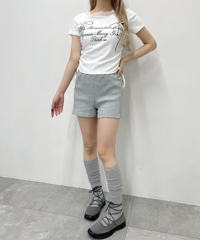 グレー モデル：160㎝ F着用