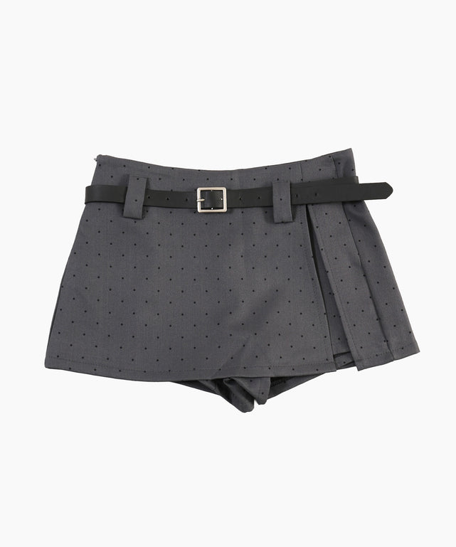 グレー