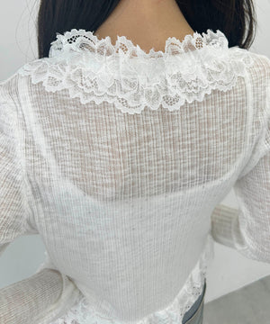 ホワイト モデル：157㎝ F着用