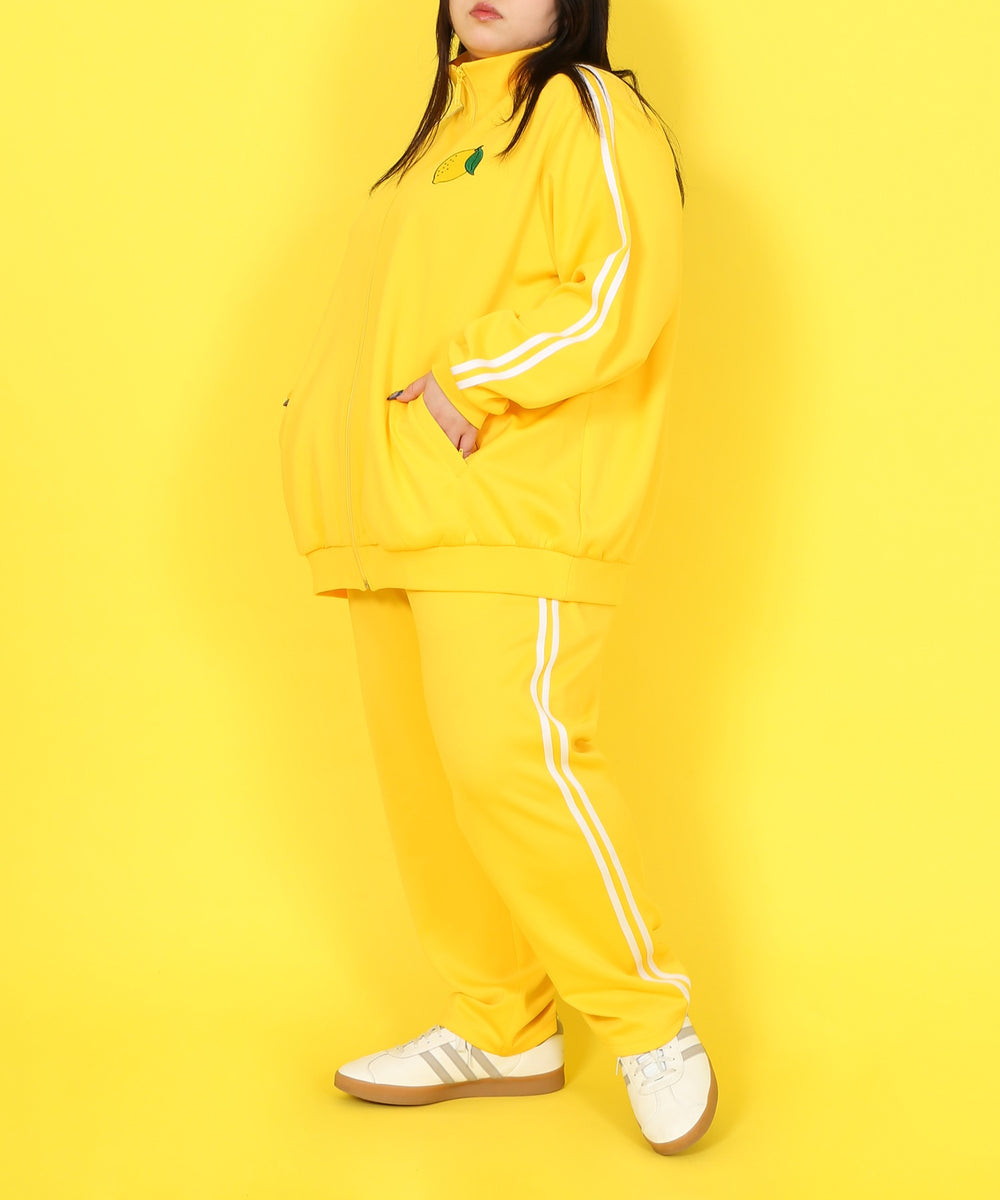 身長：163cm　サイズ4