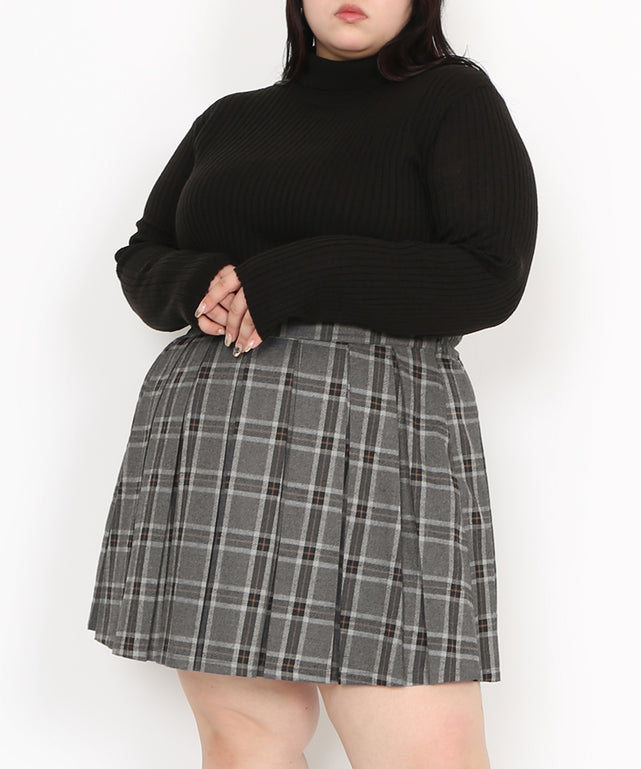ブラック モデル：163㎝ ４着用