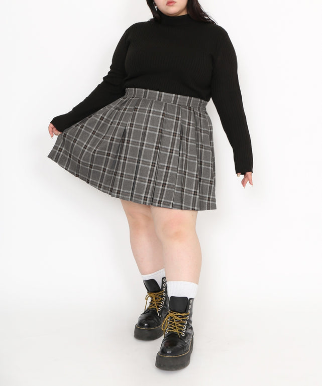 ブラック モデル：163㎝ ４着用