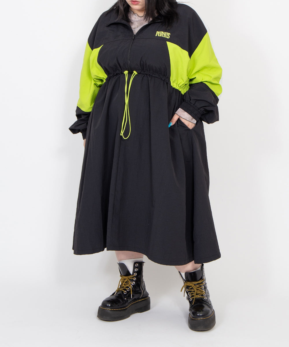 身長：163cm サイズ4