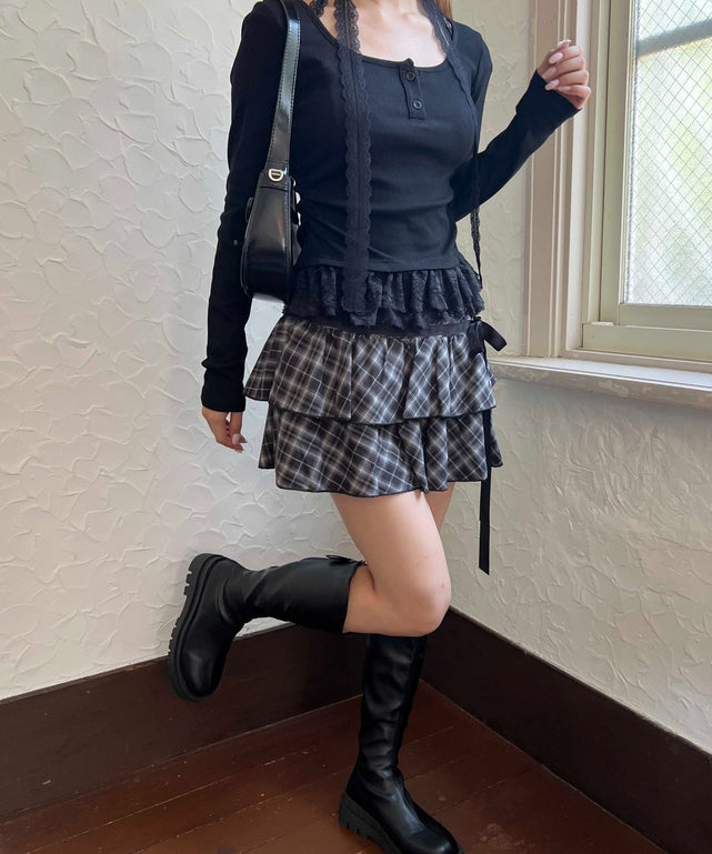 ブラック