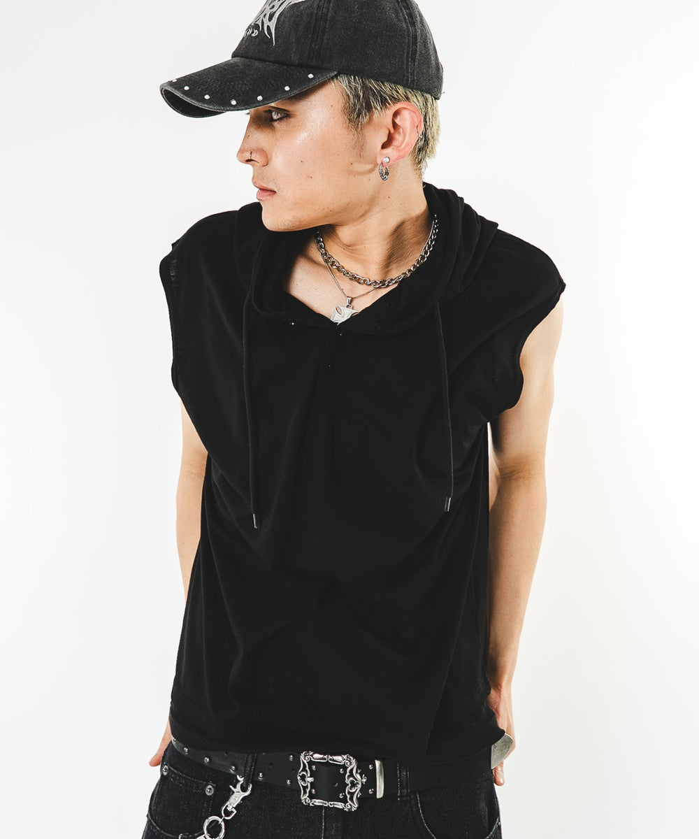 ブラック モデル：180cm L着用