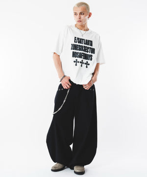ホワイト モデル：180cm L着用