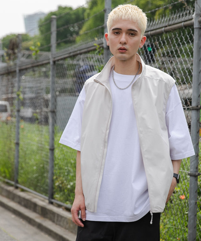 Lグレー モデル：178cm L着用
