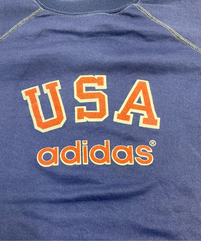 adidasスポーツブランドスウェット