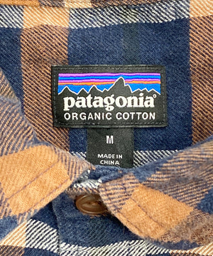 Patagonia ブランドシャツ