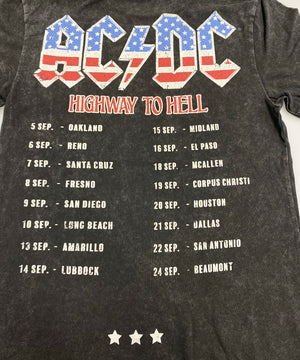 AC/DCバンドTシャツ