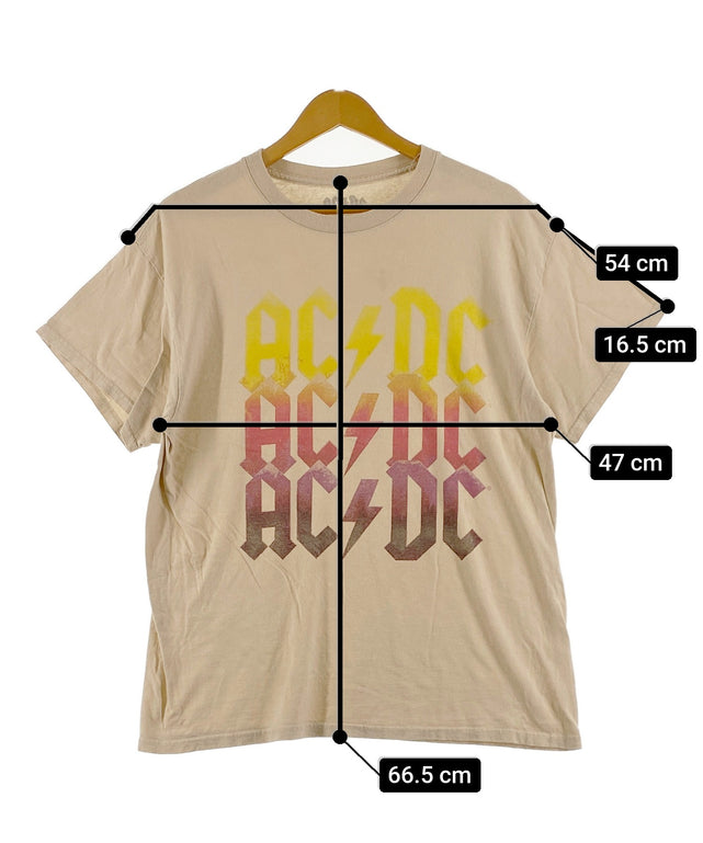 AC/DCバンドTシャツ