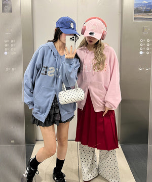 パッチワークロゴパーカー