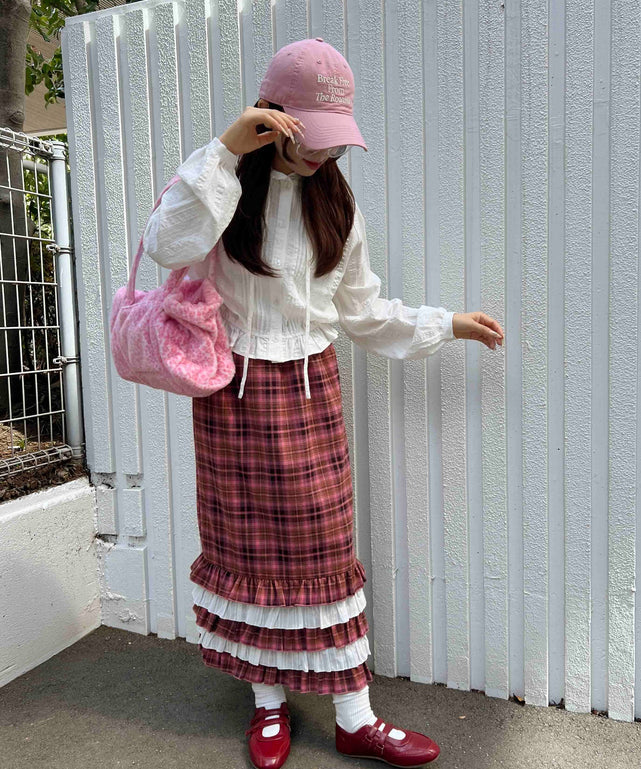 ピンク