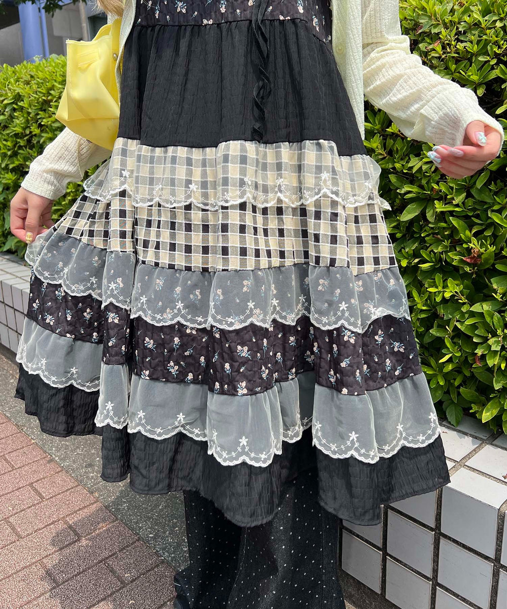 ブラック モデル：160㎝ F着用
