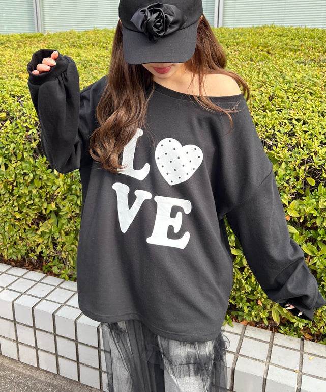 LOVEオフショルビッグトップ/ブラック モデル：160㎝ F着用