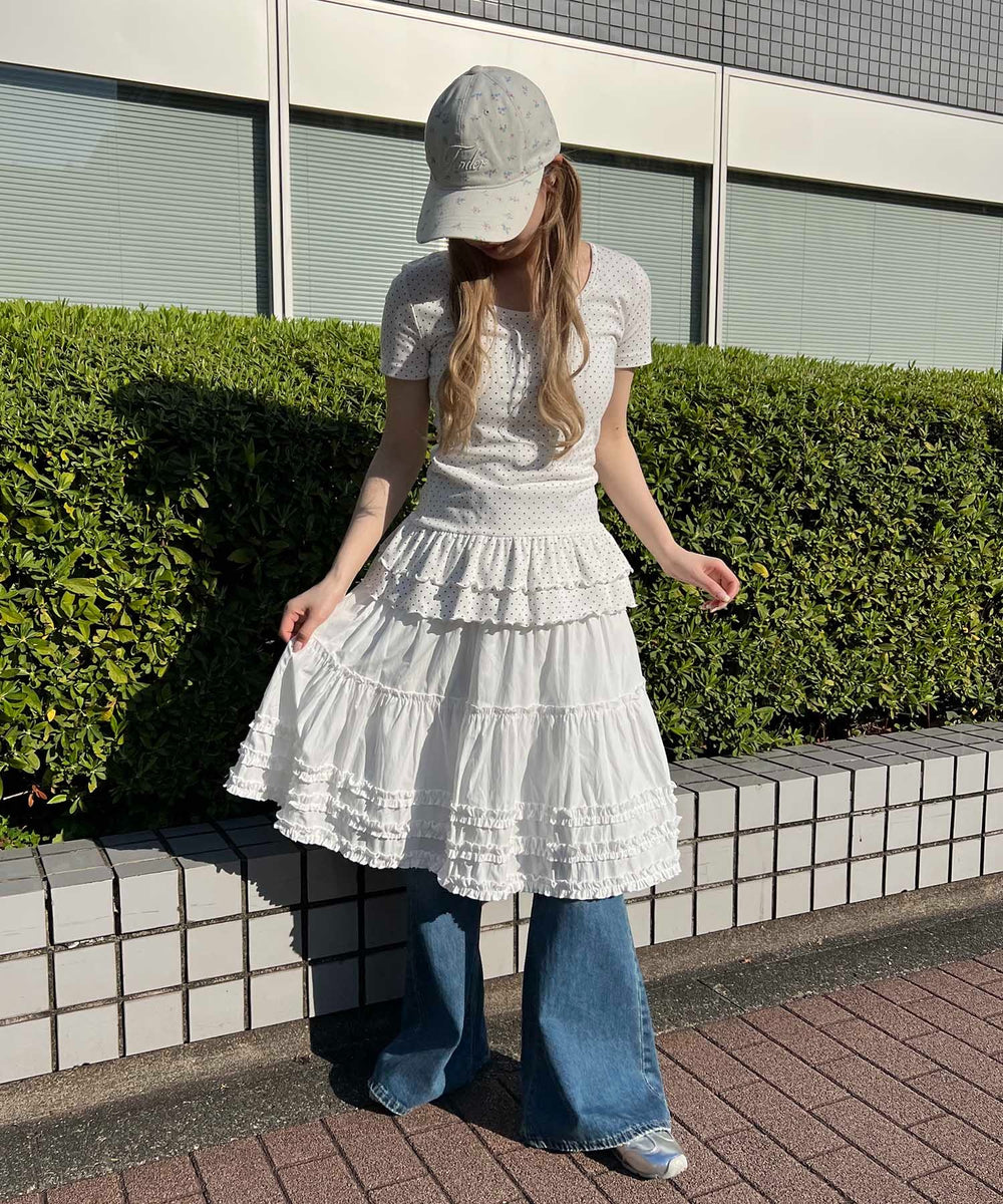 ホワイト