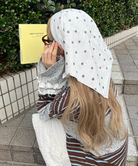 スターパターンバンダナ