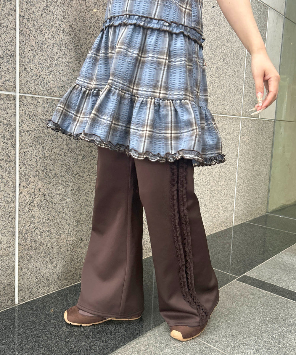 ブラウン モデル：154㎝ F着用