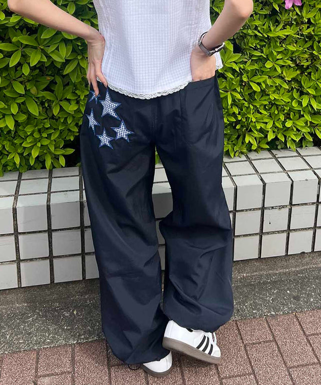 スターパッチタックワイドパンツ/ネイビー モデル：157㎝ F着用