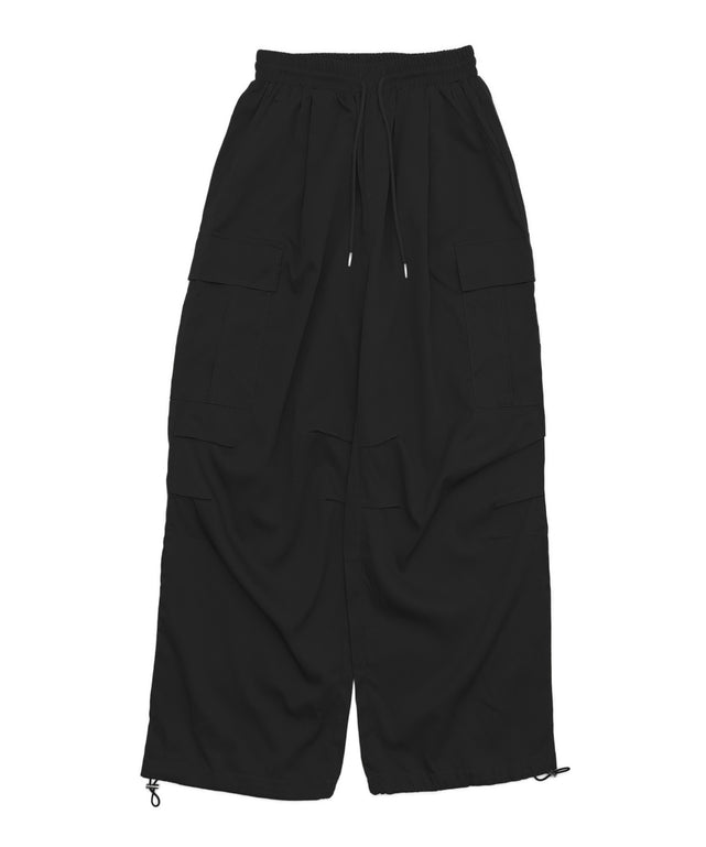 ブラック