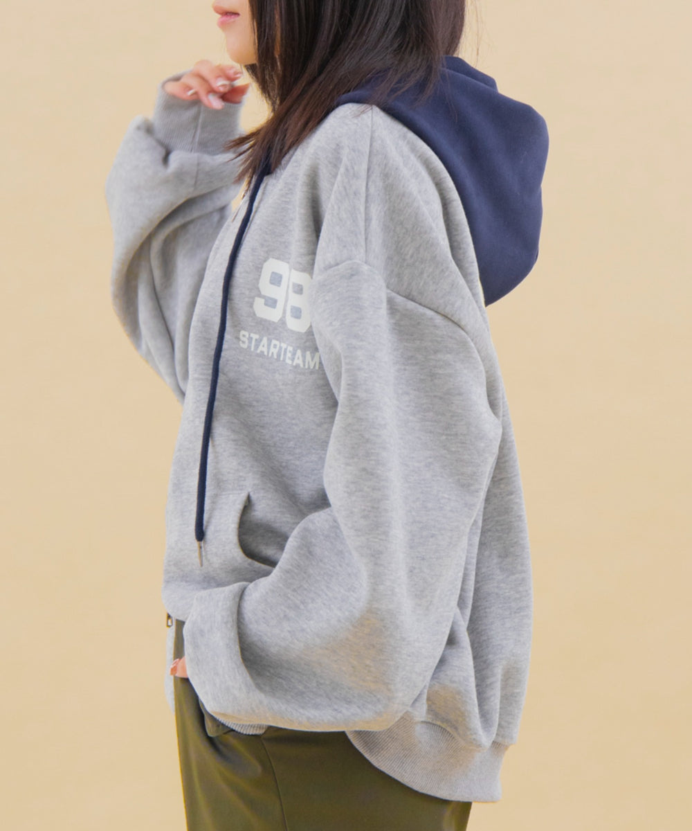 杢グレー モデル：147cm F着用