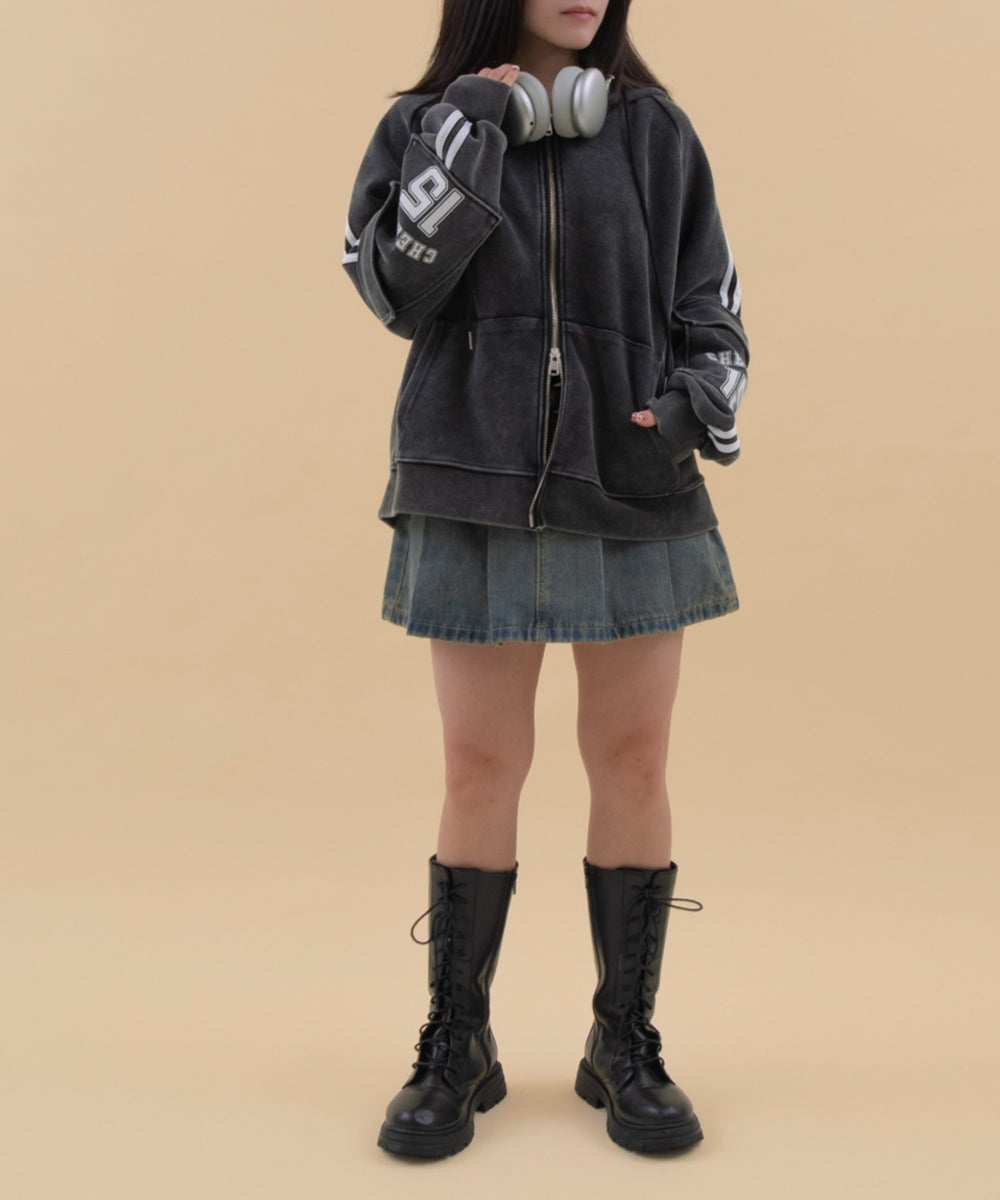 ブラック モデル：147cm F着用