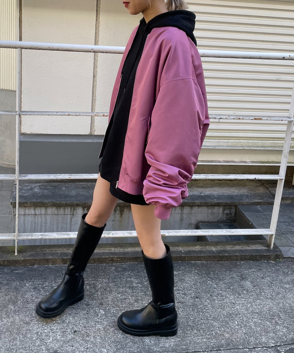 ピンク モデル：157cm L着用