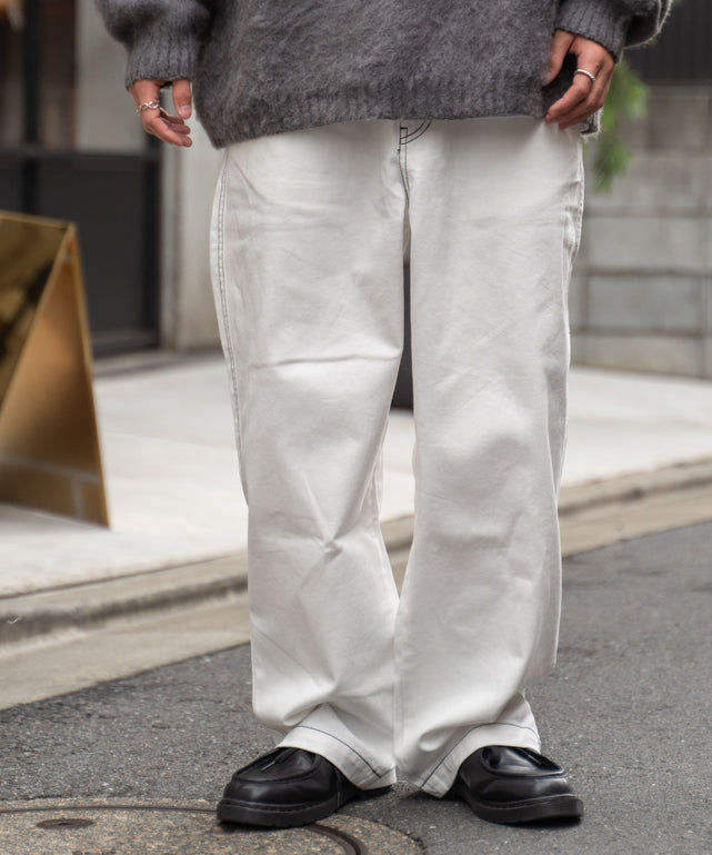 ワーカーズパンツ/ホワイトその他 モデル：174㎝ L着用