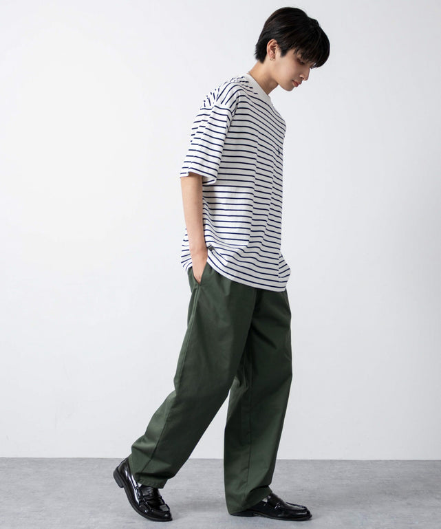 オリーブ モデル:180cm Lサイズ着用