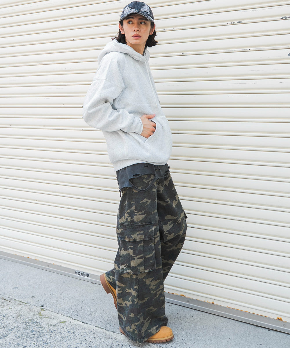グレー モデル：182cm L着用