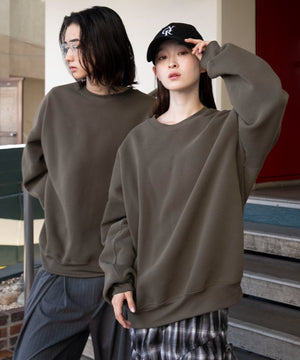 カーキ　163cm M着用