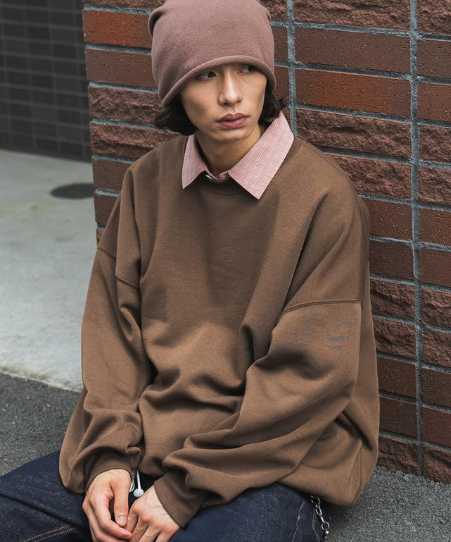 ブラウン モデル：182cm L着用