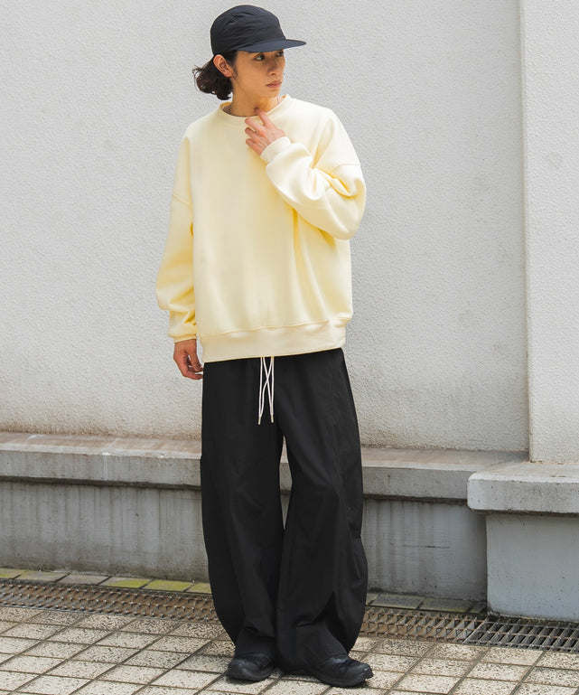 Lイエロー モデル：182cm L着用