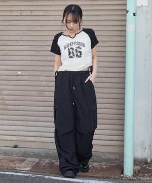 ブラック モデル：159cm M着用
