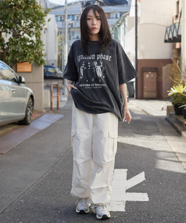 オフホワイト モデル：159cm M着用