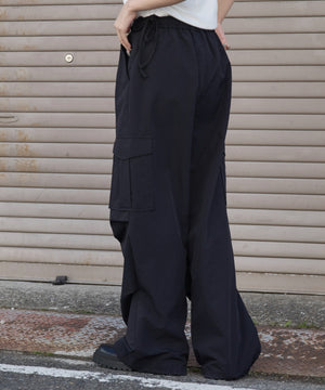 ブラック モデル：159cm M着用
